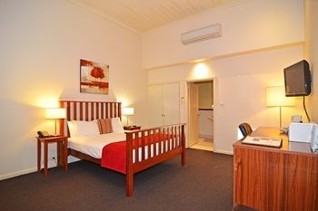 Hotel Ansonia On Lydiard