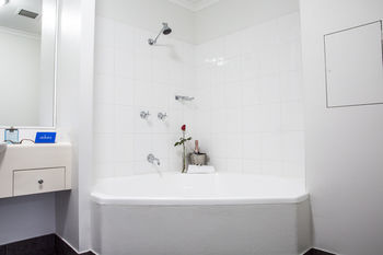 Adara Hotels Apartments
