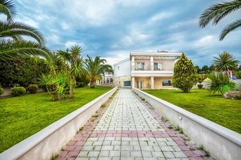 Anna Hotel