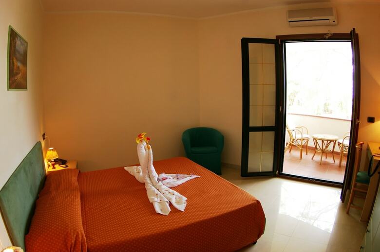 Hotel Village Eden