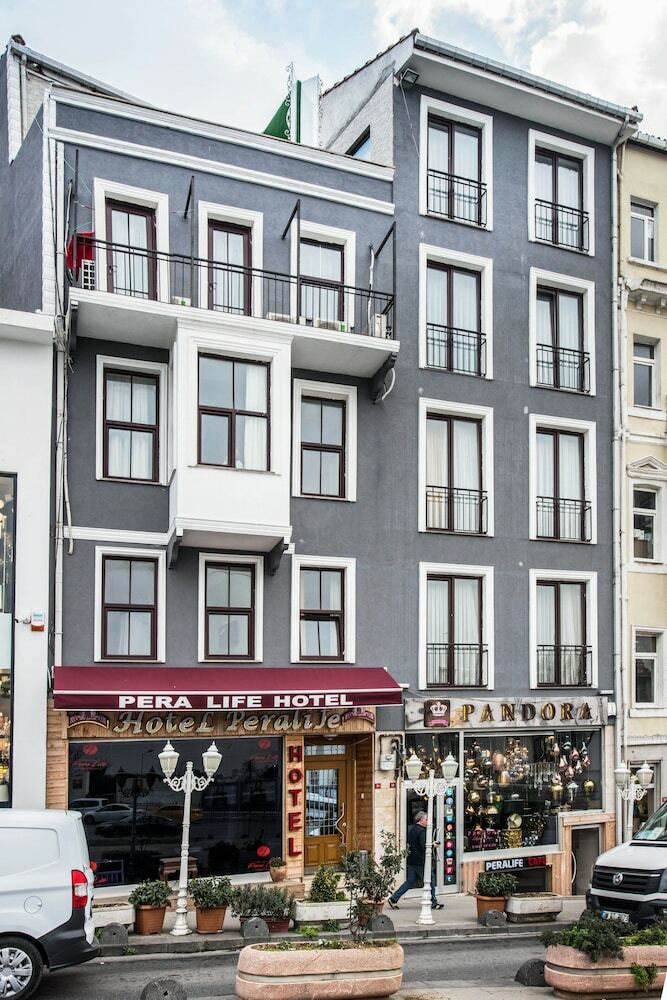 Pera Life Hotel