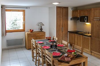 Residencia R�sidence Nemea L'aigle Bleu