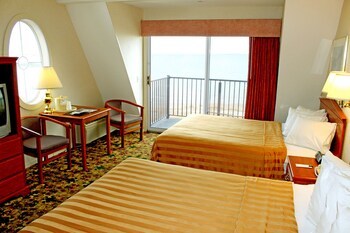 Hotel Quality Inn & Suites Beachfront