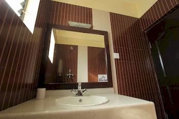 Hotel Pokhara Village Resort