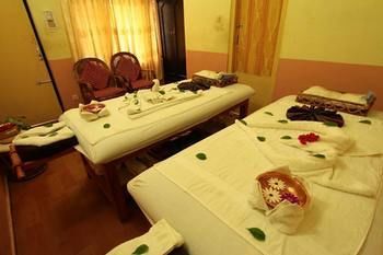 Hotel Pokhara Village Resort