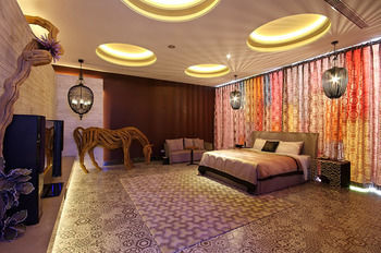 Mulan Motel Taichung