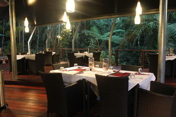 Hotel Heritage Lodge & Spa