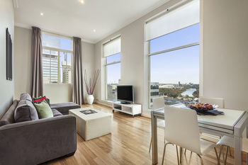 Hotel Flinders Landing Apartments