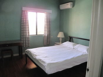 Beach Garden Hotel & Apartment