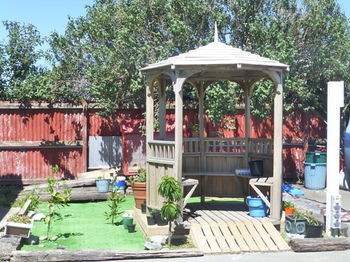 Racecourse Backpackers Hostel