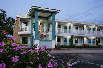 Motel Southern Oaks Inn