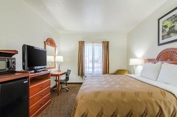 Hotel Quality Inn Near Fort Riley