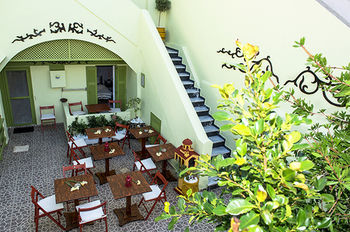 Aparthotel Villa Toula