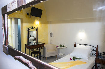 Aparthotel Villa Toula