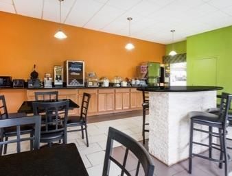 Hotel Super 8 Garysburg / Roanoke Rapids