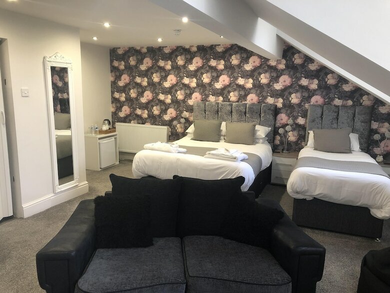 Hotel Ash Lodge - Guest House
