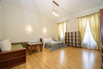 Apartamento Partner Guest House Saksahans'koho