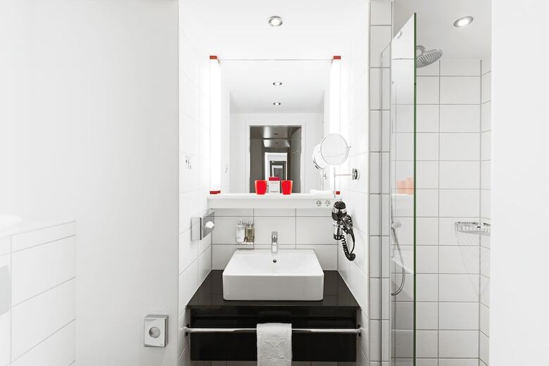 Dormero Hotel Frankfurt Messe