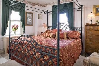Bed & Breakfast The Bayberry Inn