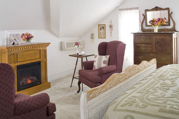 Bed & Breakfast The Bayberry Inn
