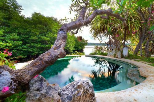 Hotel Mimpi Resort Menjangan