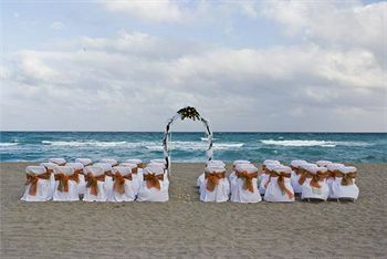 Hotel Ramada Hollywood Beach Resort