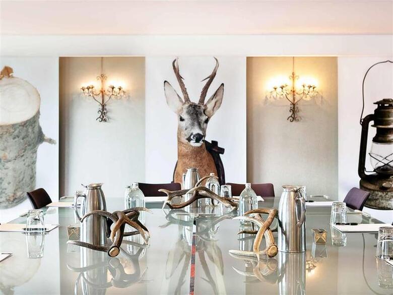 Hotel St Moritz (habitaci�n De Hu�spedes)