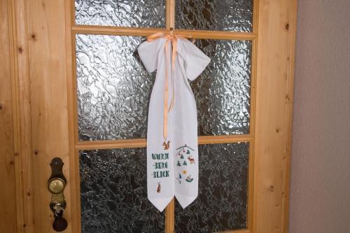 Hostal G�stehaus - Haus Am Schultal