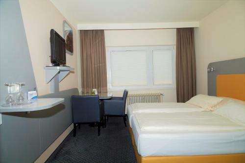 Hotel Cockpit