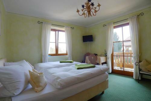 Hostal G�stehaus Baier Am Bad