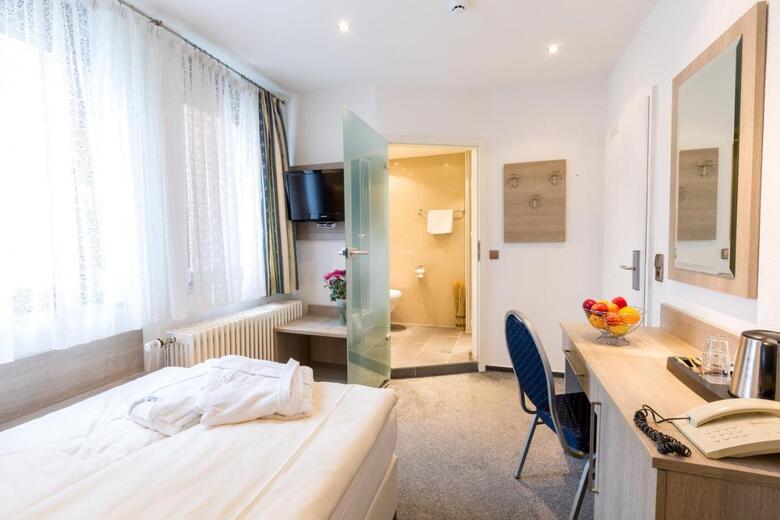Bavaria Hotel M�nchner Hof Superior