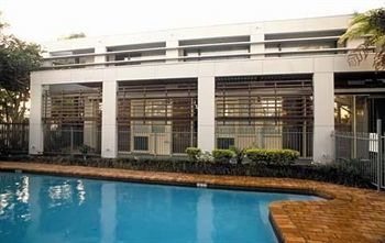 Quality Hotel Airport International
