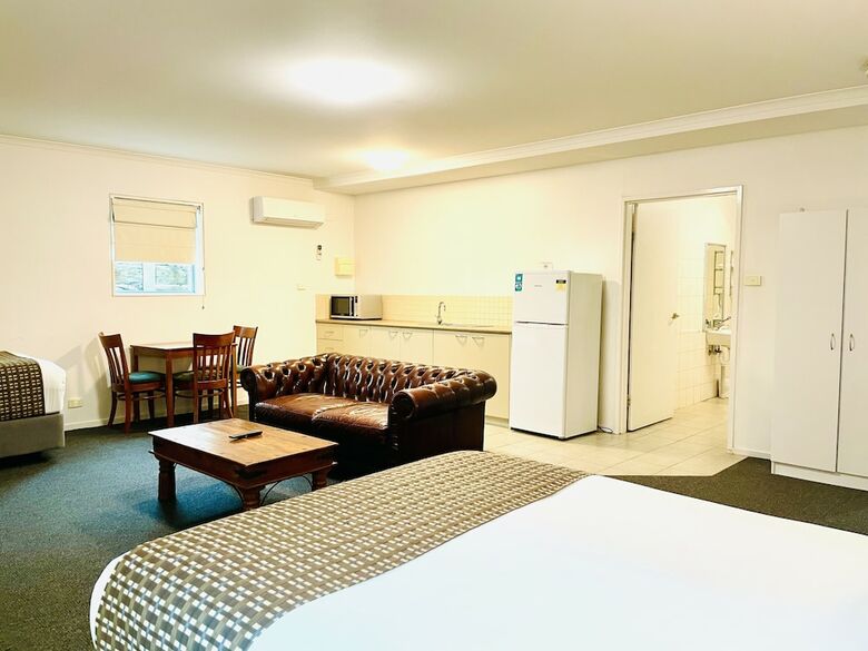Hotel Quality Inn & Suites The Menzies
