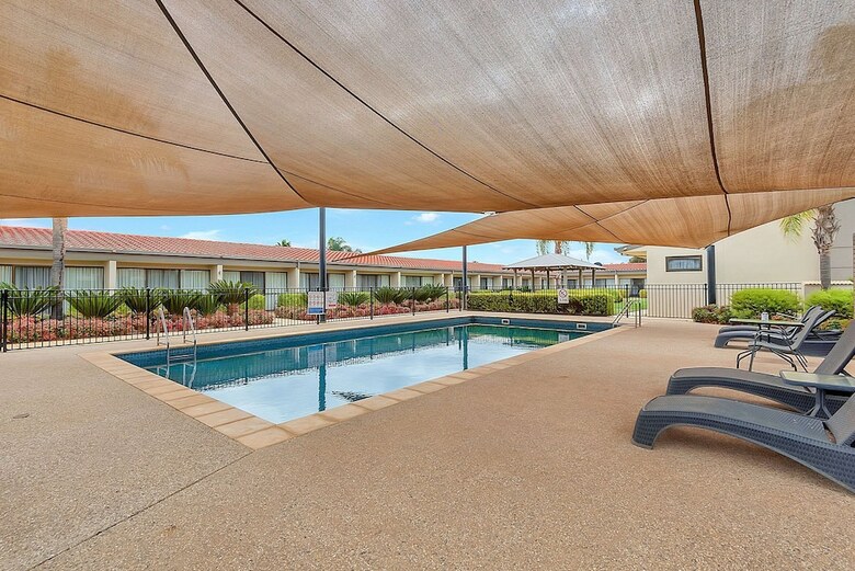 Hotel Comfort Inn Deakin Palms