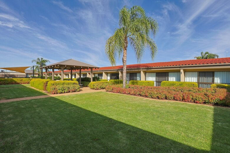 Hotel Comfort Inn Deakin Palms