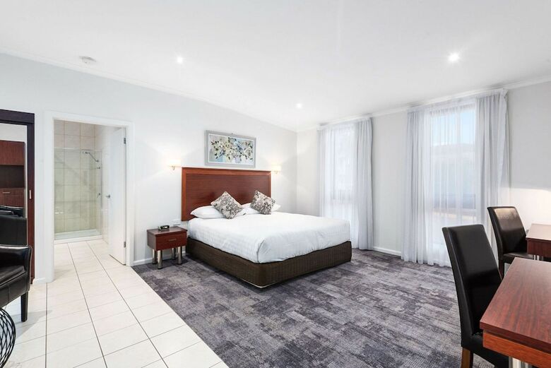 Hotel Comfort Inn Deakin Palms
