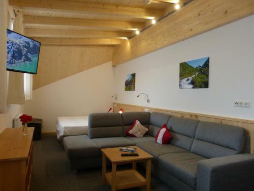 Hostal Alpengasthof K�fels
