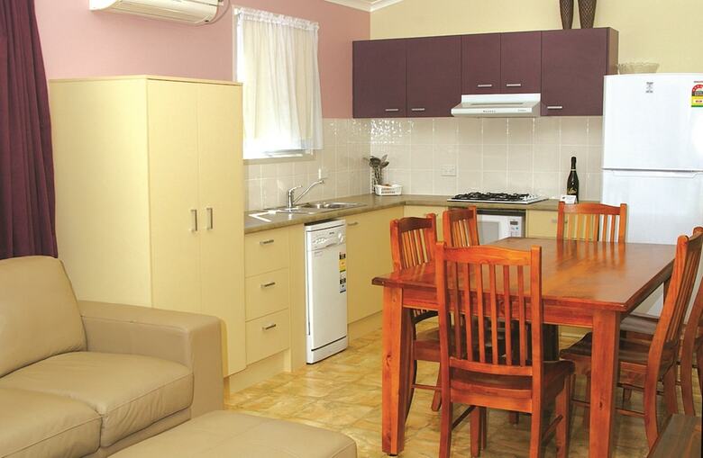 Smugglers Cove Holiday Village