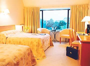 Hotel George (ejc. Premium)