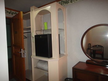 Hotel Holiday Plaza