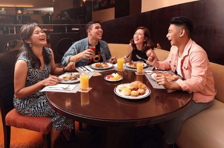 Traders Hotel Manila
