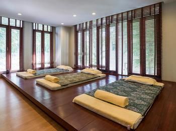 Hotel Kandaburi Resort & Spa