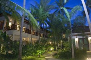 Hotel Baan Chaweng Beach Resort And Spa