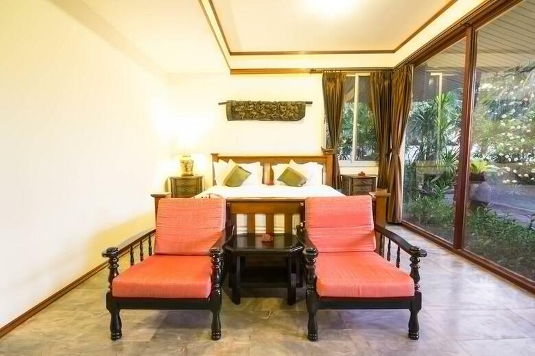 Hotel Rajapruek Samui Resort