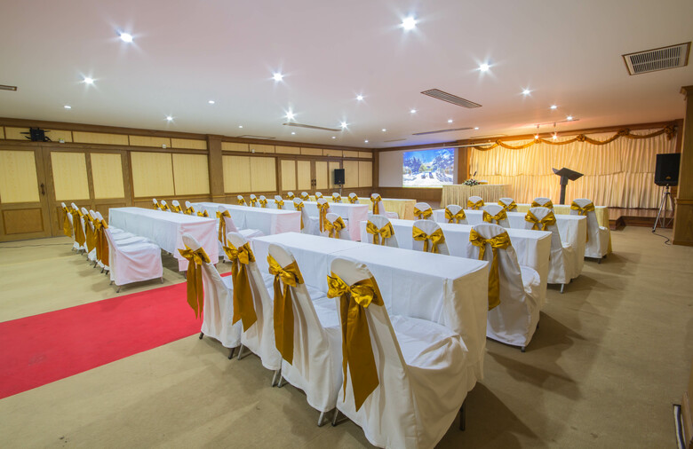 Hotel Rajapruek Samui Resort