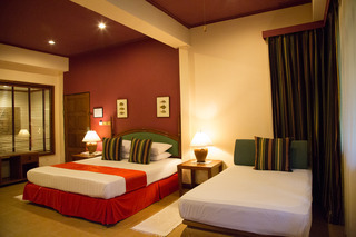 Hotel White House Beach Resort & Spa