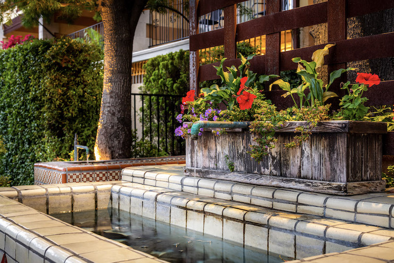 Pepper Tree Hotel