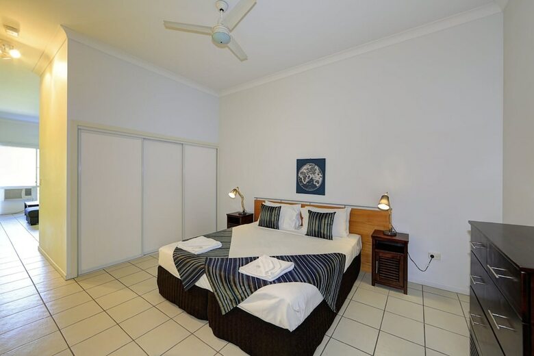 Aparthotel Sandcastles 1770 Motel & Resort