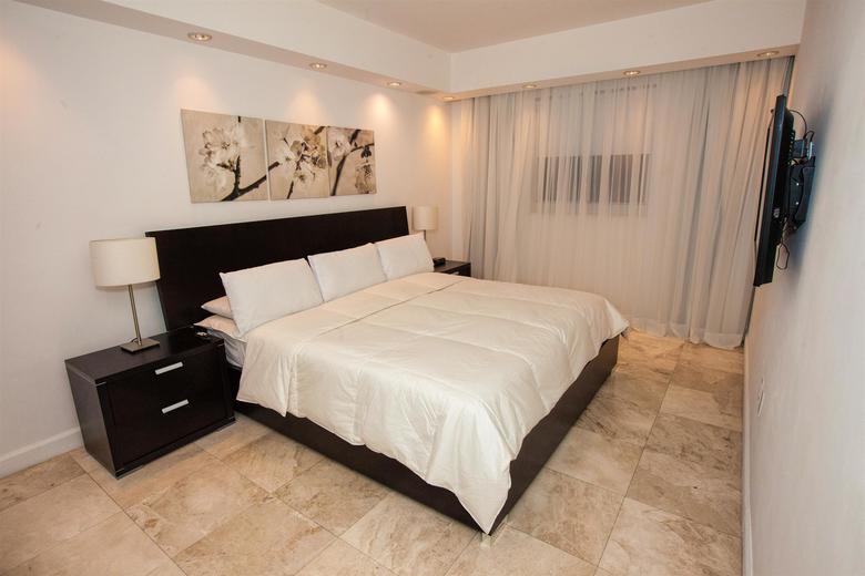 Fortune House Hotel