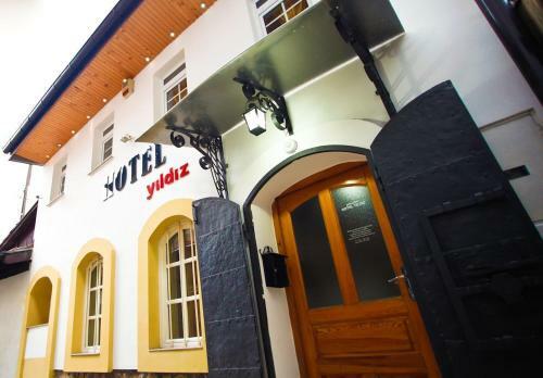Hostal Hotel Yildiz
